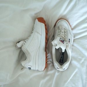 Fila Disruptor II size 8